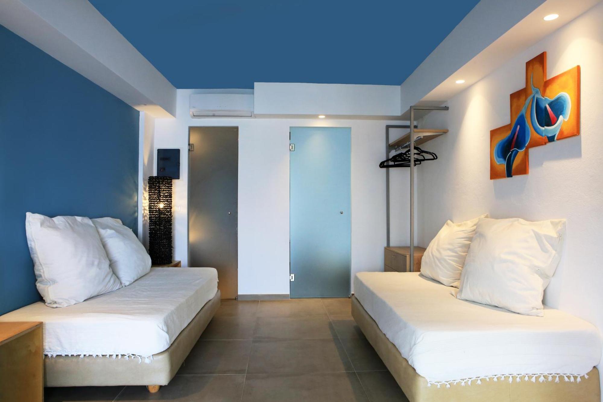 Mika Villas & Suites Hersonissos  Habitación foto